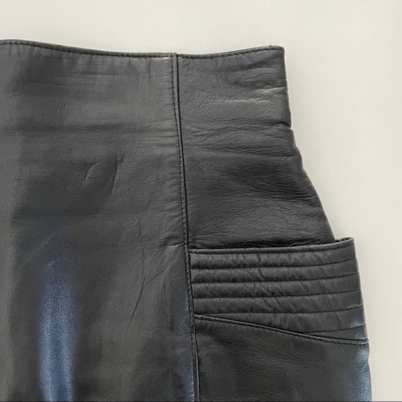 Vintage?80s?Dominic Bellissimo High Waisted Black Leather Skirt - Picture 5 of 16